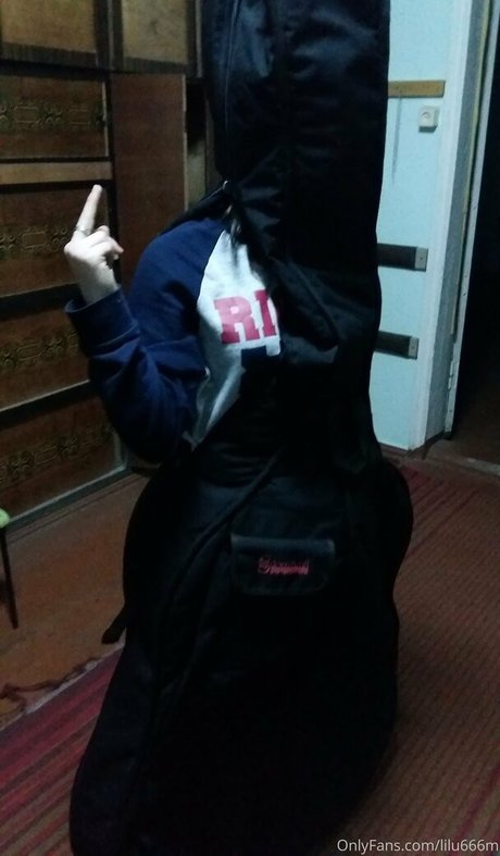 lilu666m estrella erótica imagen