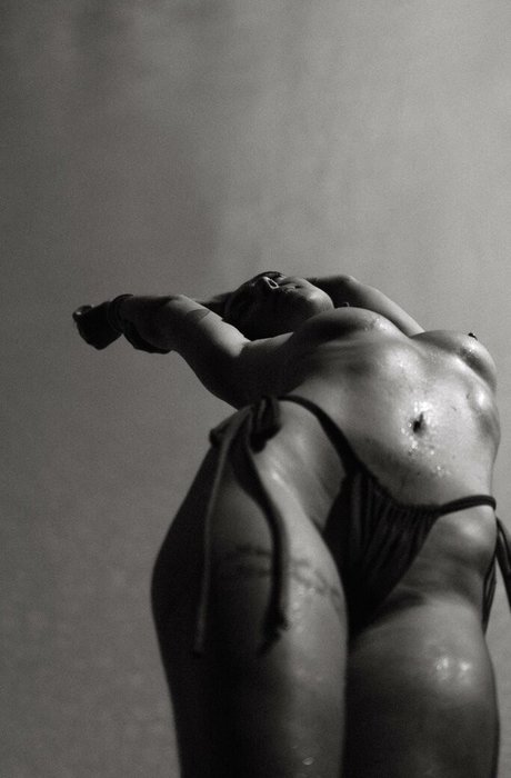 Poetiquegirl mejor modelo galerías