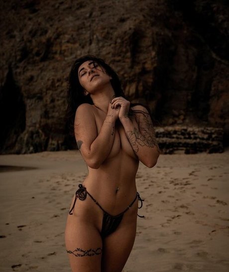 Poetiquegirl belle star du porno des photos