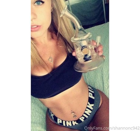 shannonc942 estrella desnuda galerías