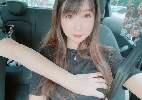 mini 0223 actriz adulta fotos