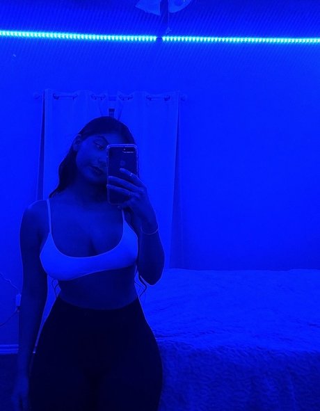 Chloe Medina estrella porno gratis imágenes