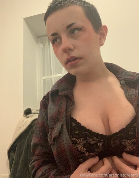 arsonistdreams actriz erótica recopilación