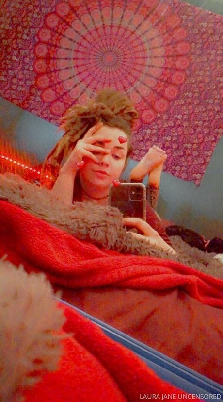 laurajaneuncensored pornstar naked pictures