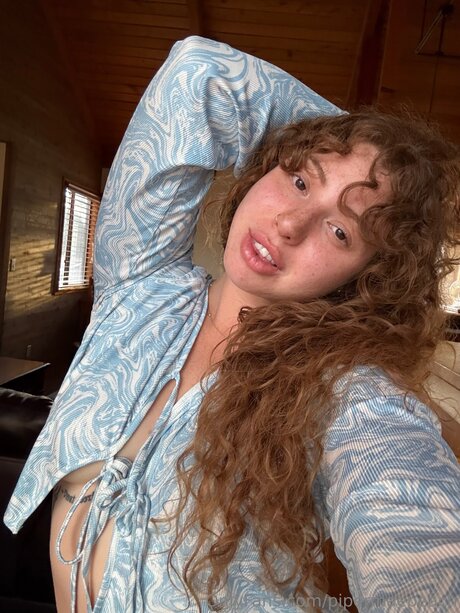 PiperMaePeach estrella porno hermosa archivo