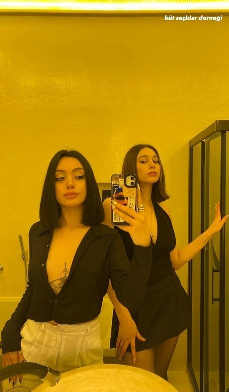 aysgencc actriz perfecta foto