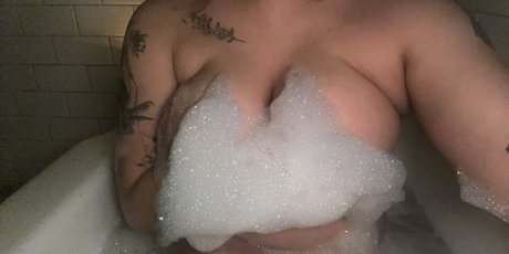 Lilyellowdevil pornographic actress photos