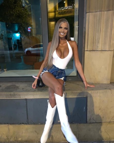 Sylvijaa star du porno gratuite des photos