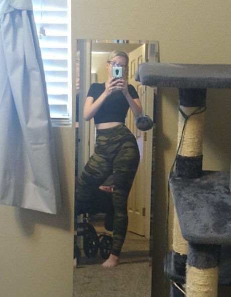 ikuyikuy haut modèle images