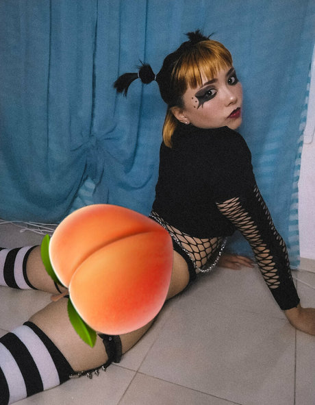 shyharukofree buena actriz fotos