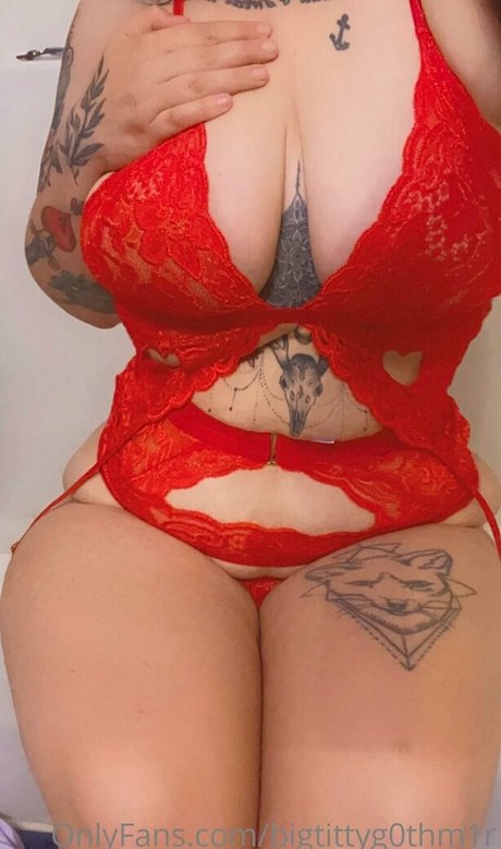 bigtittyg0thm1r high quality star galleries