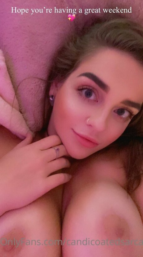 Candicoatedsarcasm actrice sexy des photos