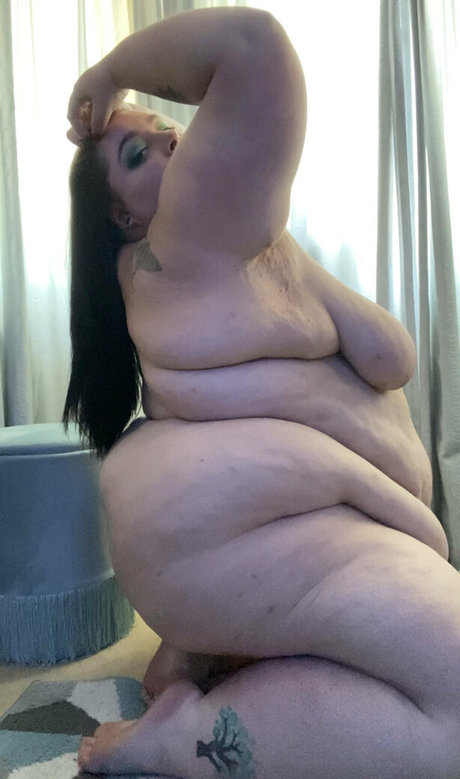 sweetaspeachesss star pornographique collection