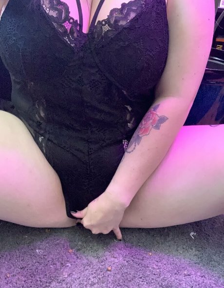 hazeybliss hermosa estrella porno fotos