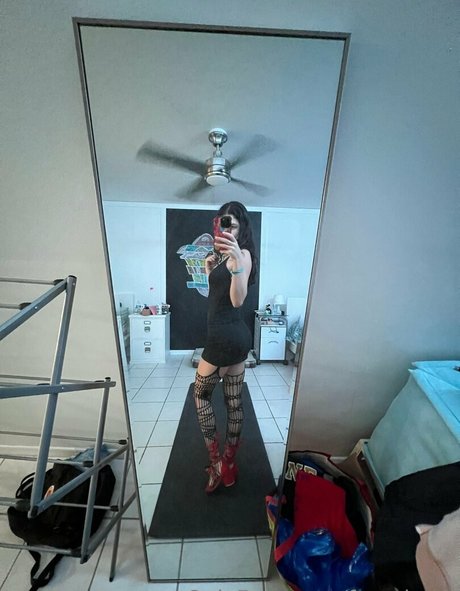 Frenchava bonita estrella porno fotos