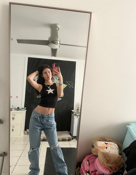 Frenchava haut modèle images