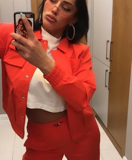 Giulia Daqna star nudes gallery