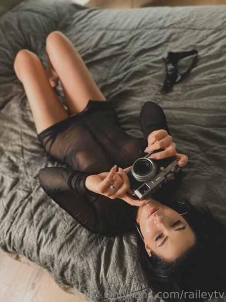 RaileyTV star nude image