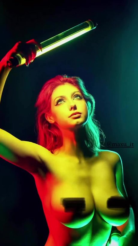 Andreea Maresof sexy pornstar pics