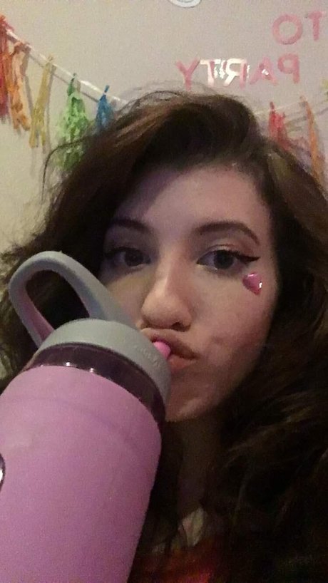 Elizabeth Reed hd actress galleries