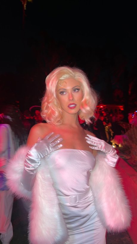 busty asian onlyfans perfect picture