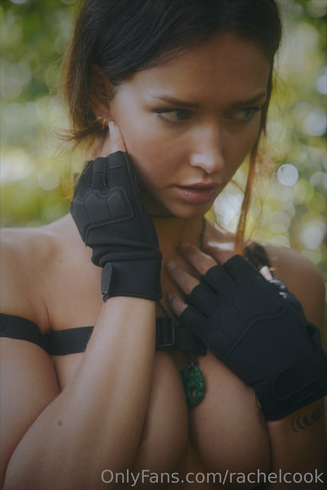 Rachel Cook nude actress archive