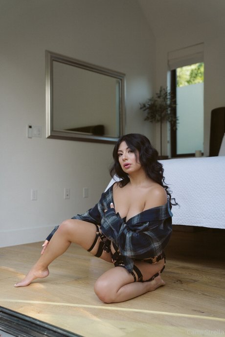 cami strella xxx pornstar pic