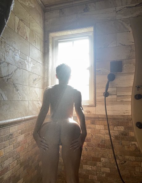 yoga milf onlyfans pornos images