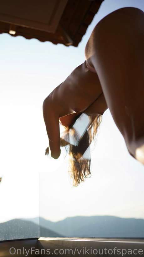 Viki Out Of Space beautiful actress images