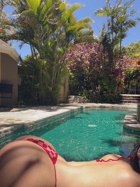 LaSirena69 hot actress gallery