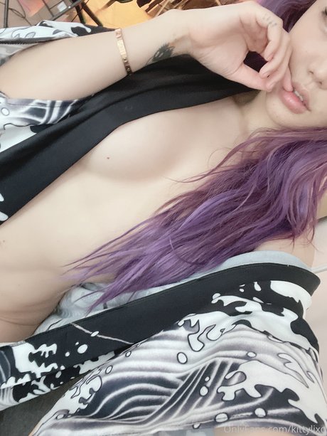 Kittylixo pornstar perfect photos