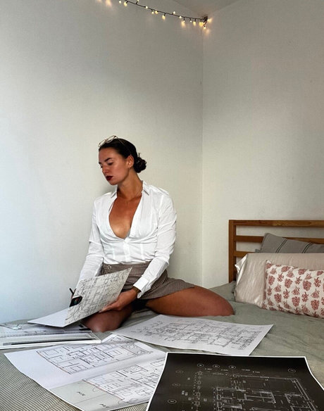 Dancedesire pornographic model img