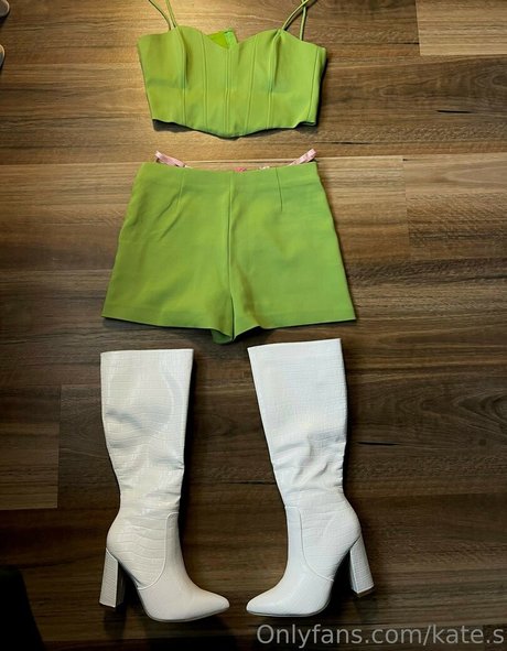 Katya Samilova hot actress gallery