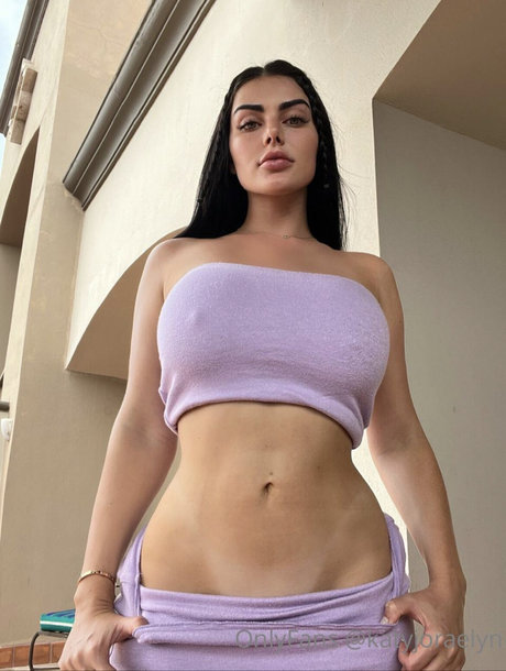 Katy Jo Raelyn star nude pictures