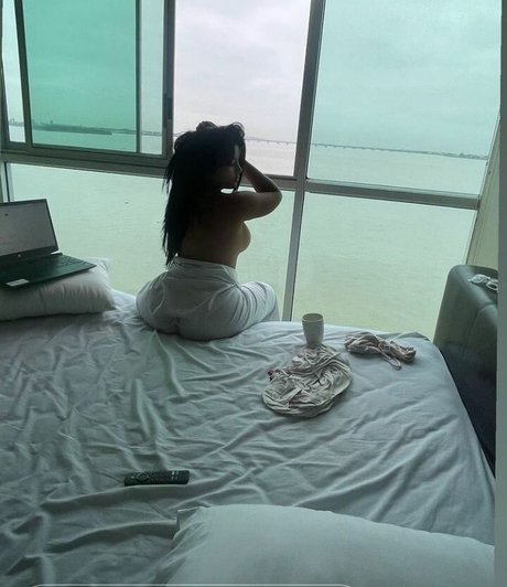 Alejandra Quiroz pornstar xxx image