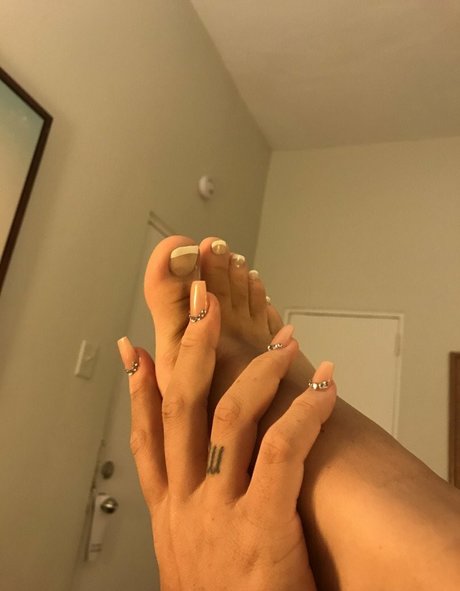 Naomij hot pornstar photos