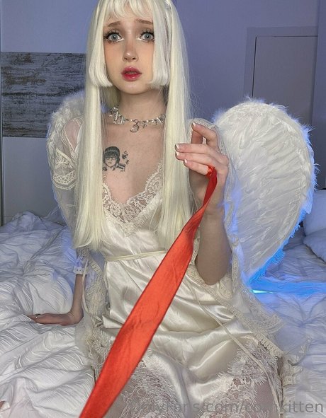 cornkitten star art archive