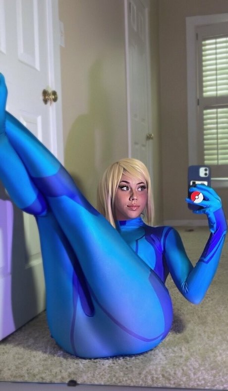 Lyssiu pornstar high quality photo