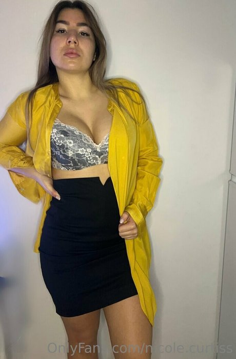 Nicole Curtiss model porn archive