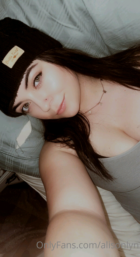 alisonlyn nice star picture