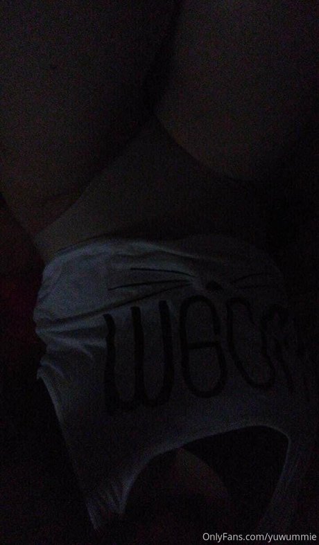 Yuwummie star art image