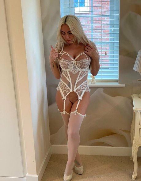 Caprice Jane pretty pornstar photos