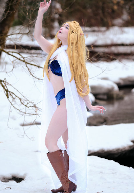 Elle pastelle exclusive model pics