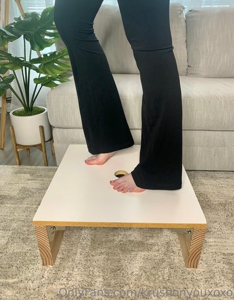 krushonyou nice model image