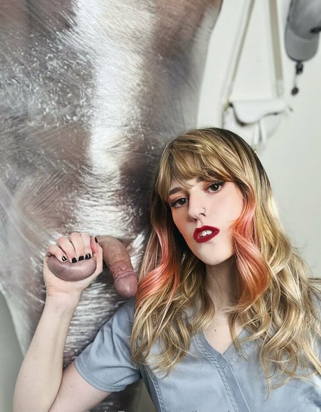 krushonyou erotic pornstar pic