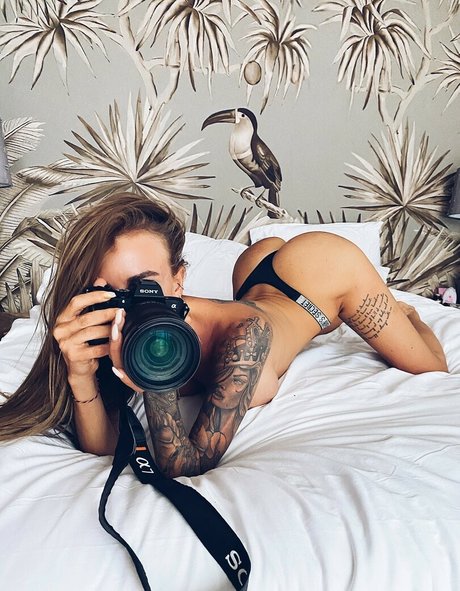 Anna Aksyuk model perfect image