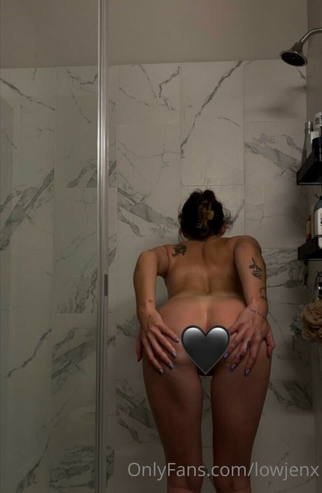 lowjenx model hot picture