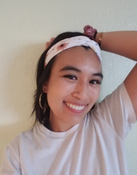 Ava Tran sex model gallery