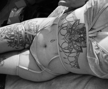 _itslilkb pornstar art photo