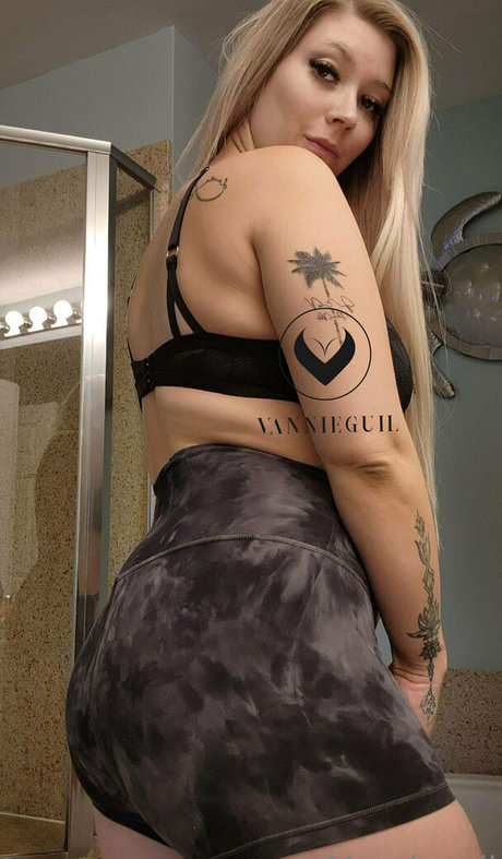 Vannieguil naked actress images